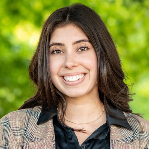 Headshot of Saint Mary's Student Sonia Lakshmanan