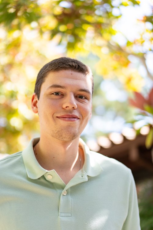 Andrew Aroutynov '24 Profile