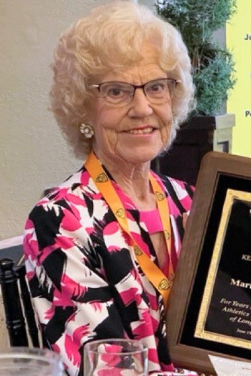 Portrait of Marilyn Bohl