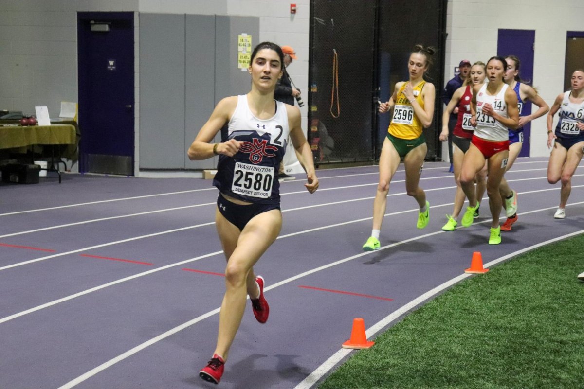 Runner Rayna Stanziano with other runners behind her, March 2024
