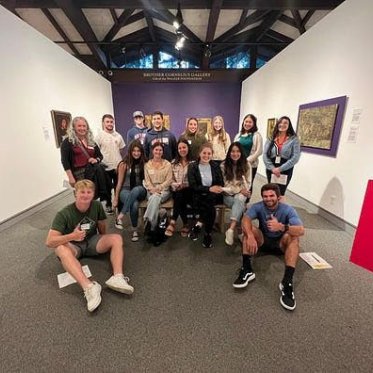 Saint Mary's Gael Women in Business Club