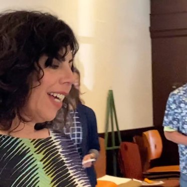 picture of a women smiling