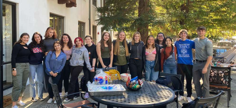 Honors students on the Aquinas Terrace