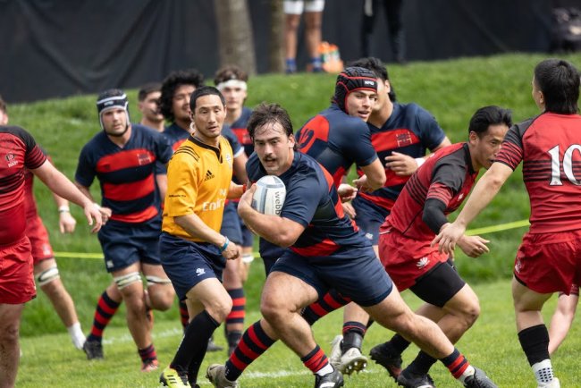 Gaels rugby players attack against San Diego State, March 2024