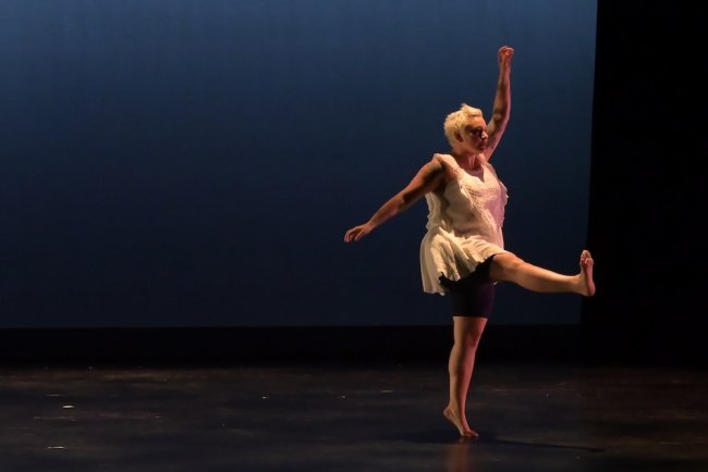 Dance student Jen McClary MFA '25