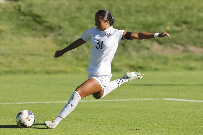 SMC Women's Soccer Player Sidney Middaugh kicks against Santa Clara on Nov. 8, 2025
