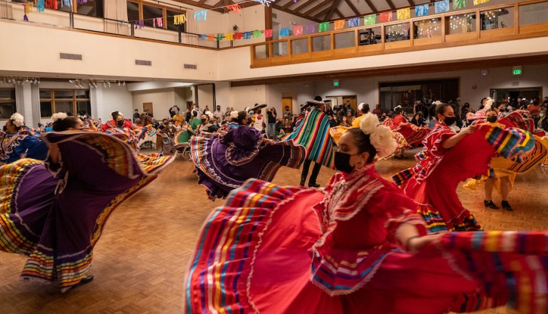 Ballet Folkorico dancers at the 2021 Our Lady of Guadalupe Celebration