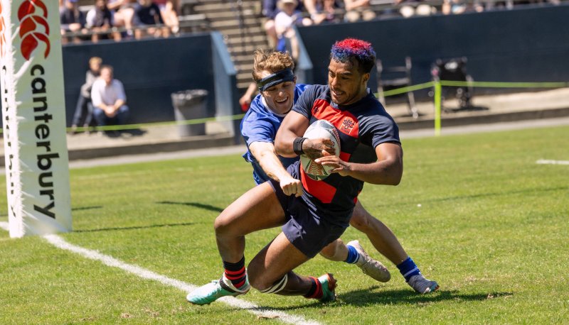 Men's Rugby player Kaipono Kayoshi scores against BYU in April 2024