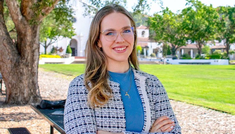 headshot of mba student bryn posey