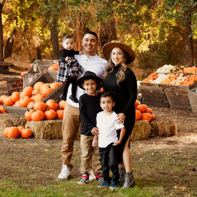 Natalie Cantu and family