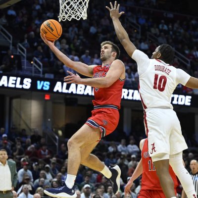 Men's basketball player Augustas Marciulionis shoots against Alabama in the NCAA Tournament in March 2025