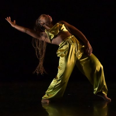 Dance student Veronica Silk MFA '25