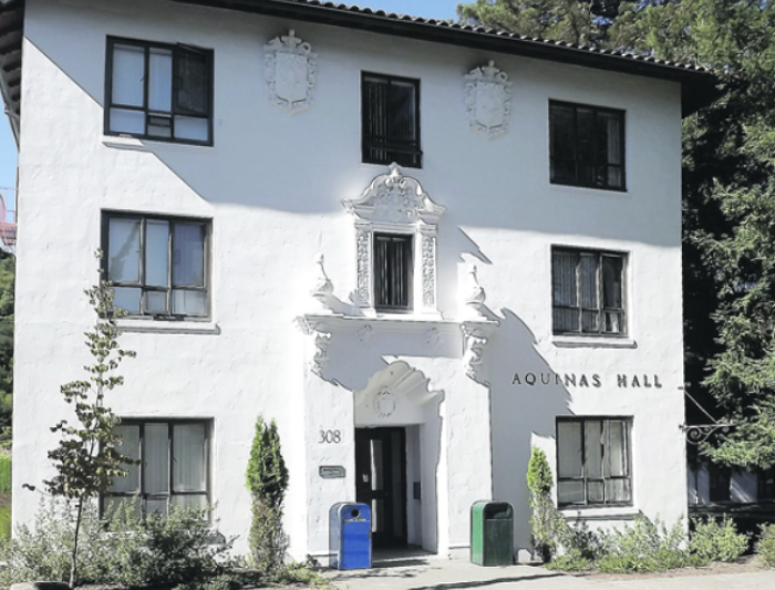 Aquinas Hall Exterior