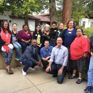KSOE students gathered on campus near the SMC Art Museum