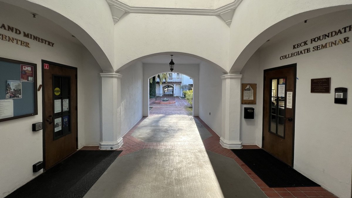 Korth Arcade outside Seminar and Ministry offices