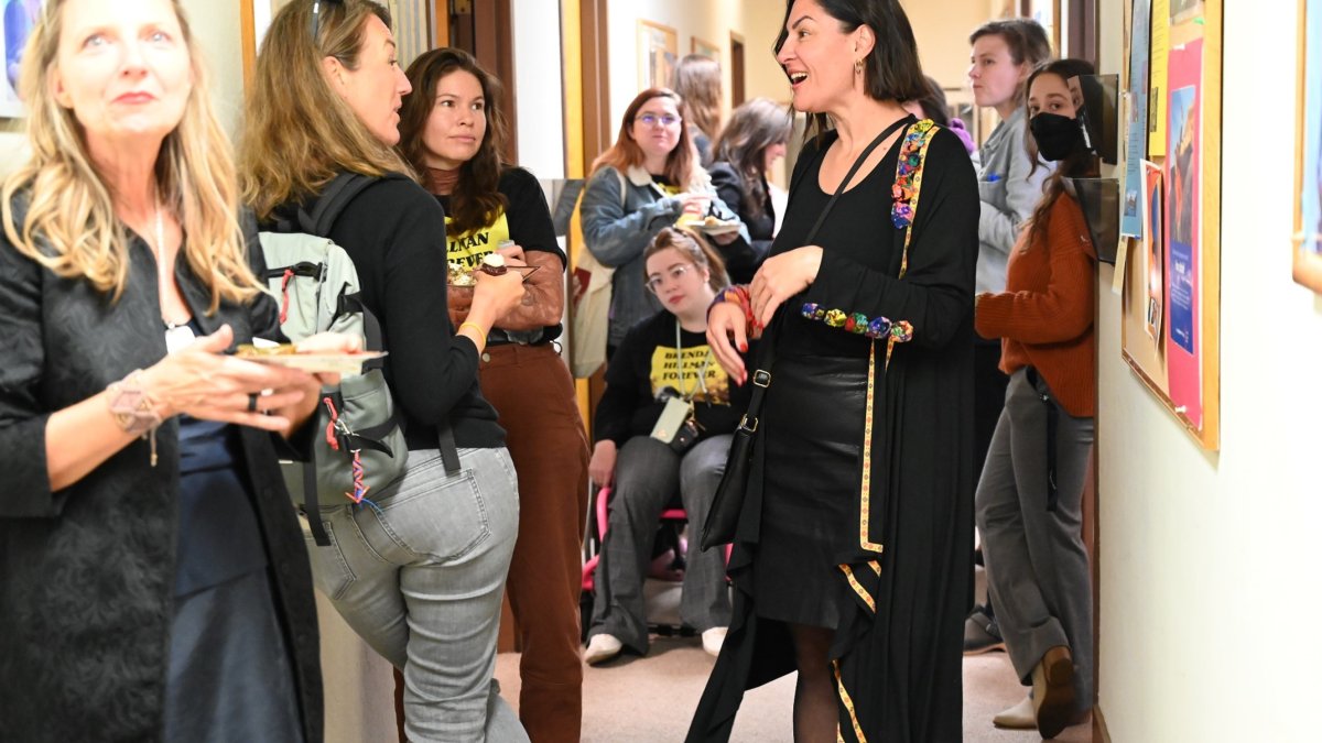 Zeina Hashem Beck, Marilyn Abildiskov, and Rachel Richardson with students